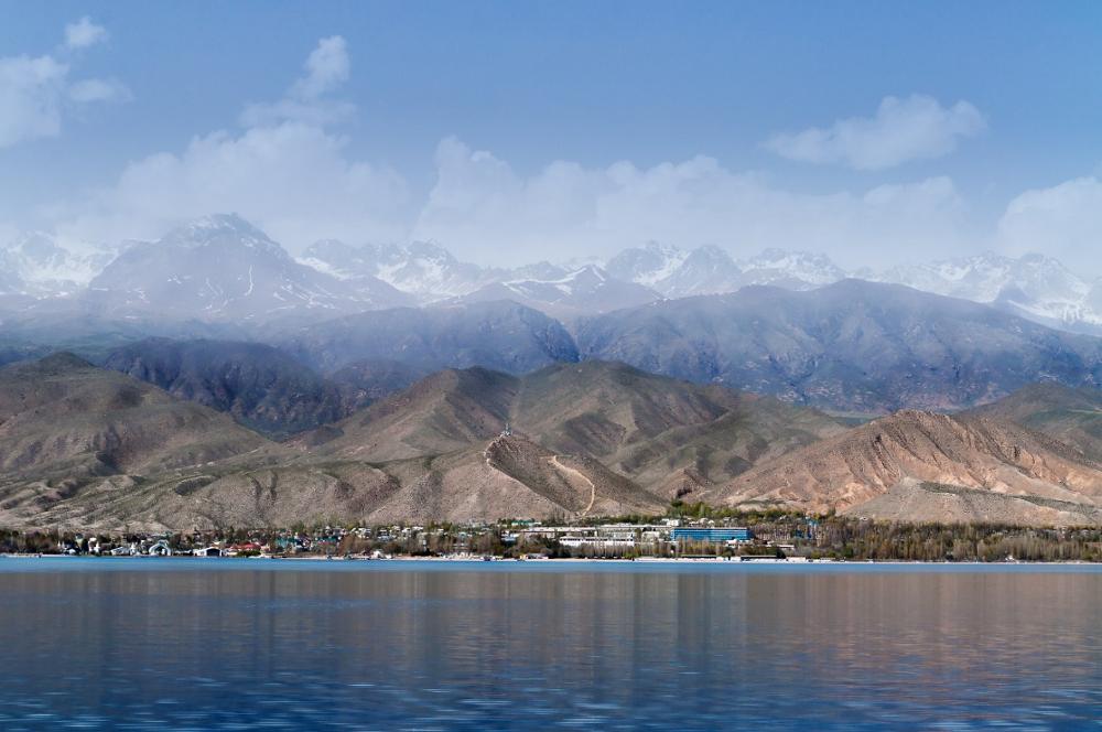 Visiting Issyk Kul Lake: the north shore vs. the south shore