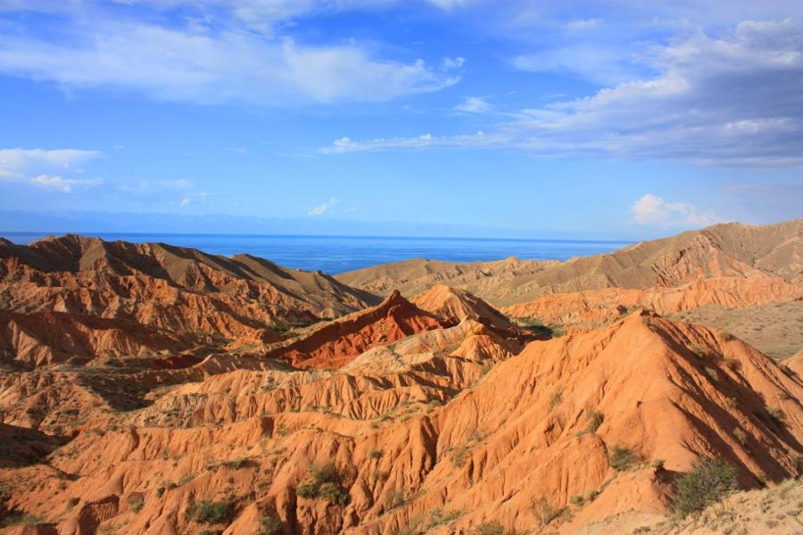 Visiting Issyk Kul Lake: the north shore vs. the south shore